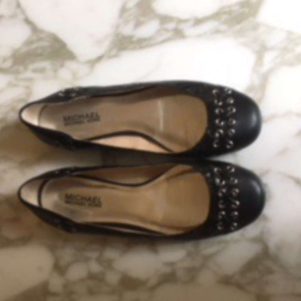 Michael michael kors black flats, size 7